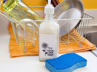 Как приготовить безопасное средство для мытья посуды