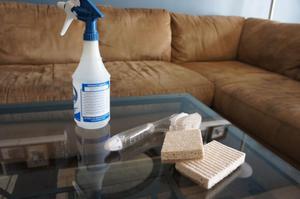 Подготовительные мероприятия перед чисткой дивана от пятен в домашних условиях