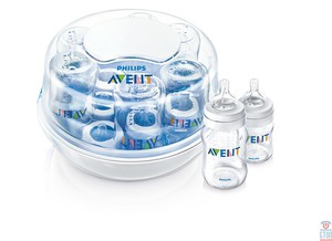 Обработка бутылочек для новорожденных в пароварке