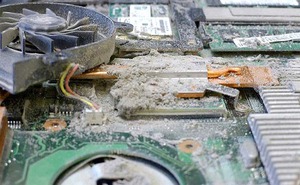 Причины почему важно чистить ноутбук