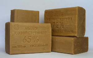 Хозяйственное мыло для чистки микроволновки