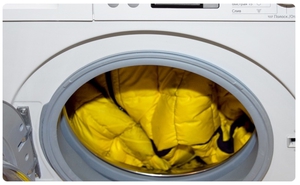 Как постирать пуховик в стиральной машине
