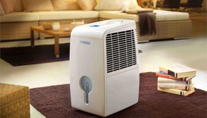 Компактный ионизатор воздуха в помещении.