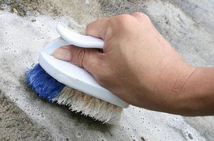 Как избавиться от запаха кошачьей мочи