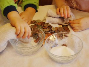 Способ очистить монеты