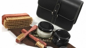 Чистка кожаных вещей должна производиться своевременно и аккуратно.