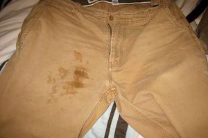 Методы удаления ржавчины на одежде